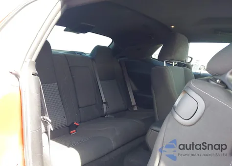 2022 Dodge Challenger Sxt z USA, uszkodzony, nr VIN 2C3CDZAG5NH112723